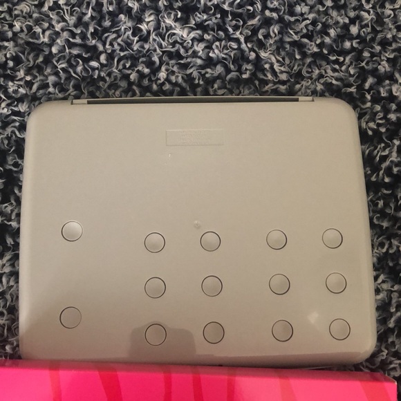 New XL Mary Kay Customizable Compact - Picture 4 of 5